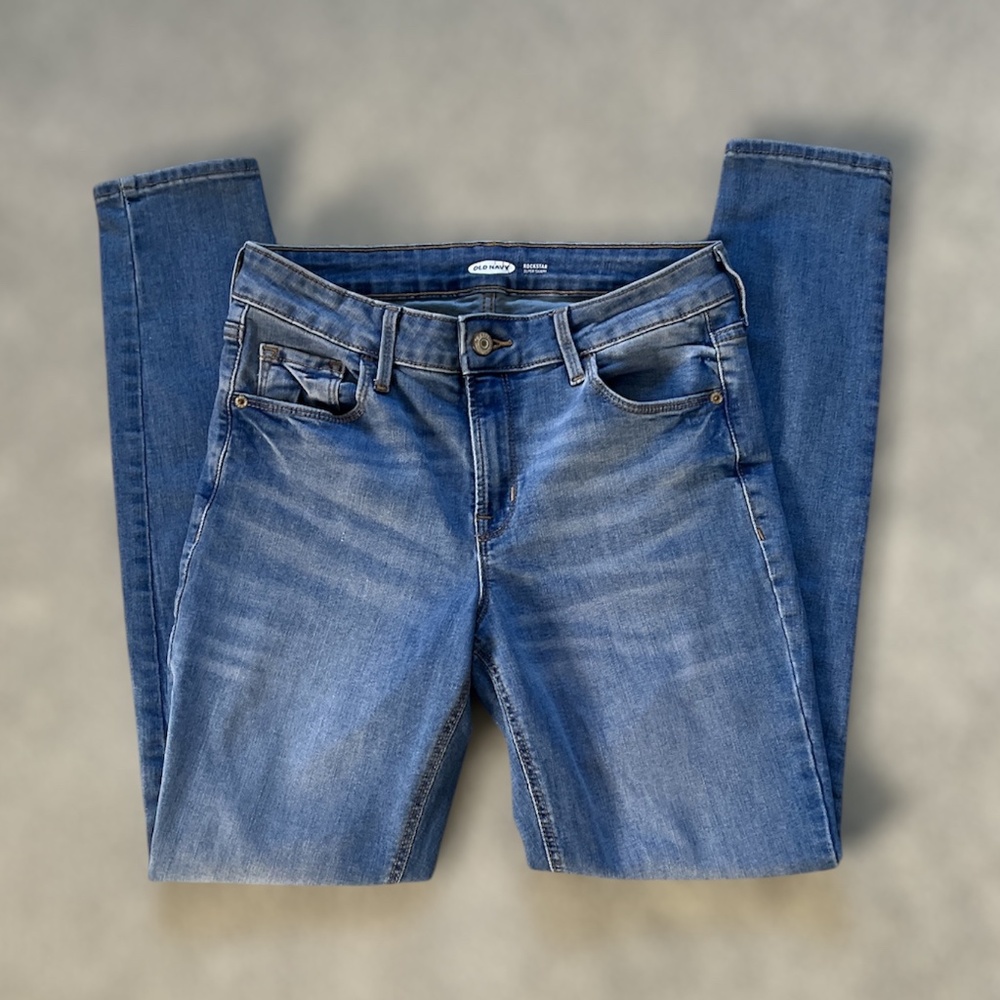 NWOT Old Navy Rockstar Super Skinny Jeans (6)